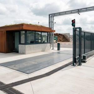 Connected access and weighing area at a waste facility